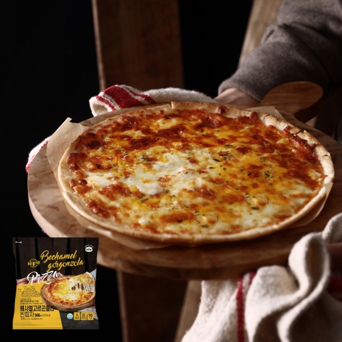 고르곤졸라  ©더나음